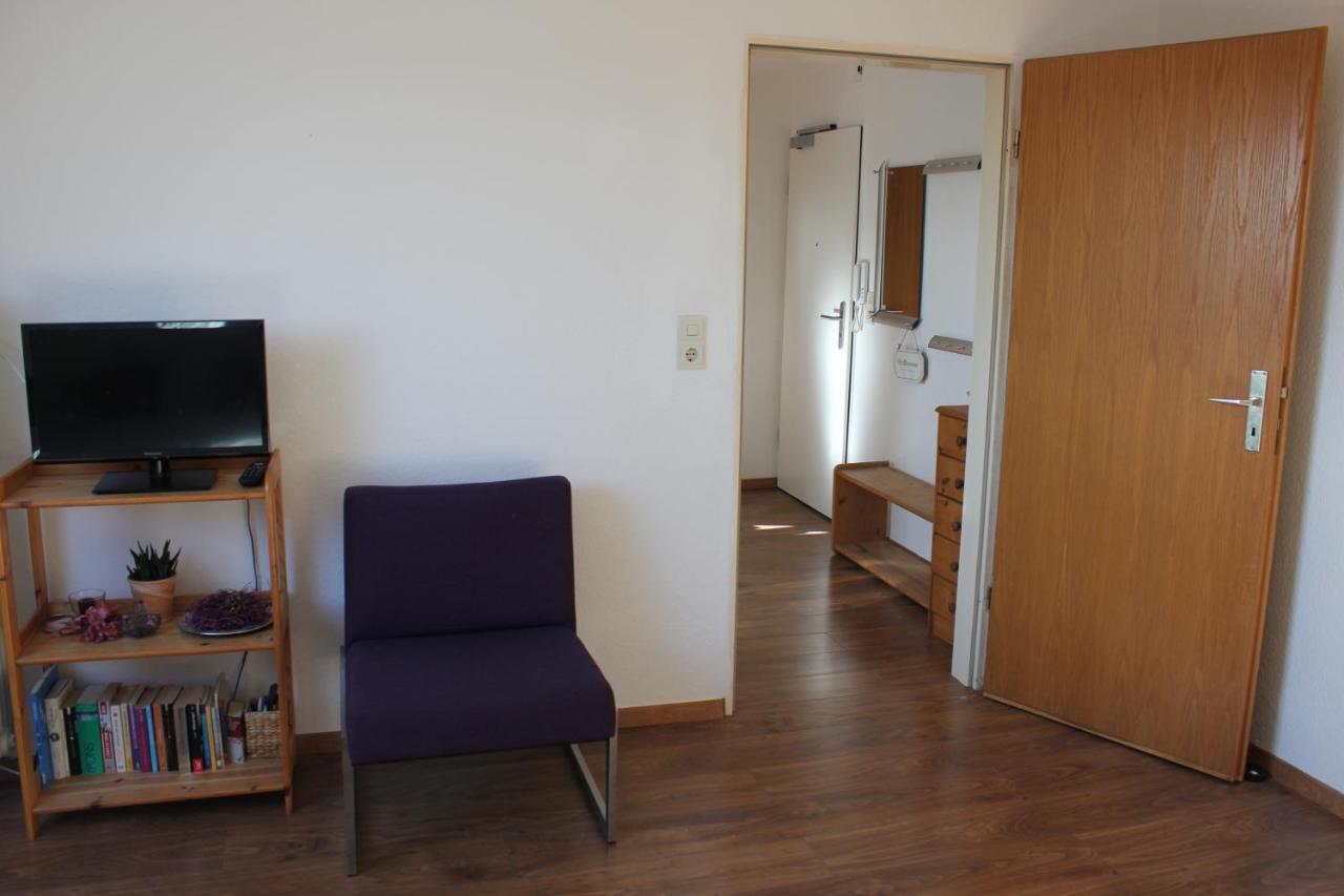 Seelze Ruhige Dachgeschosswohnung מראה חיצוני תמונה